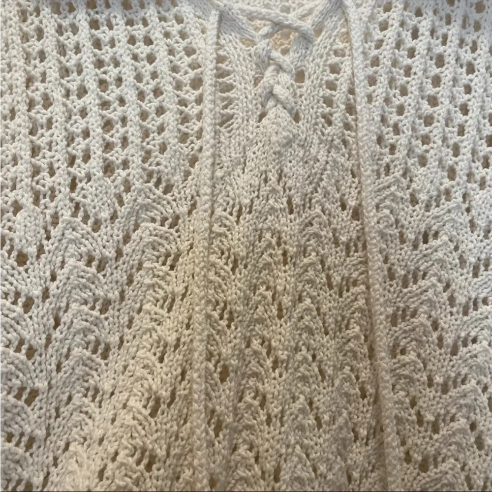 American Eagle Crochet Loose Knit Polo Sweater Cream Tassels Modern Flare Size M